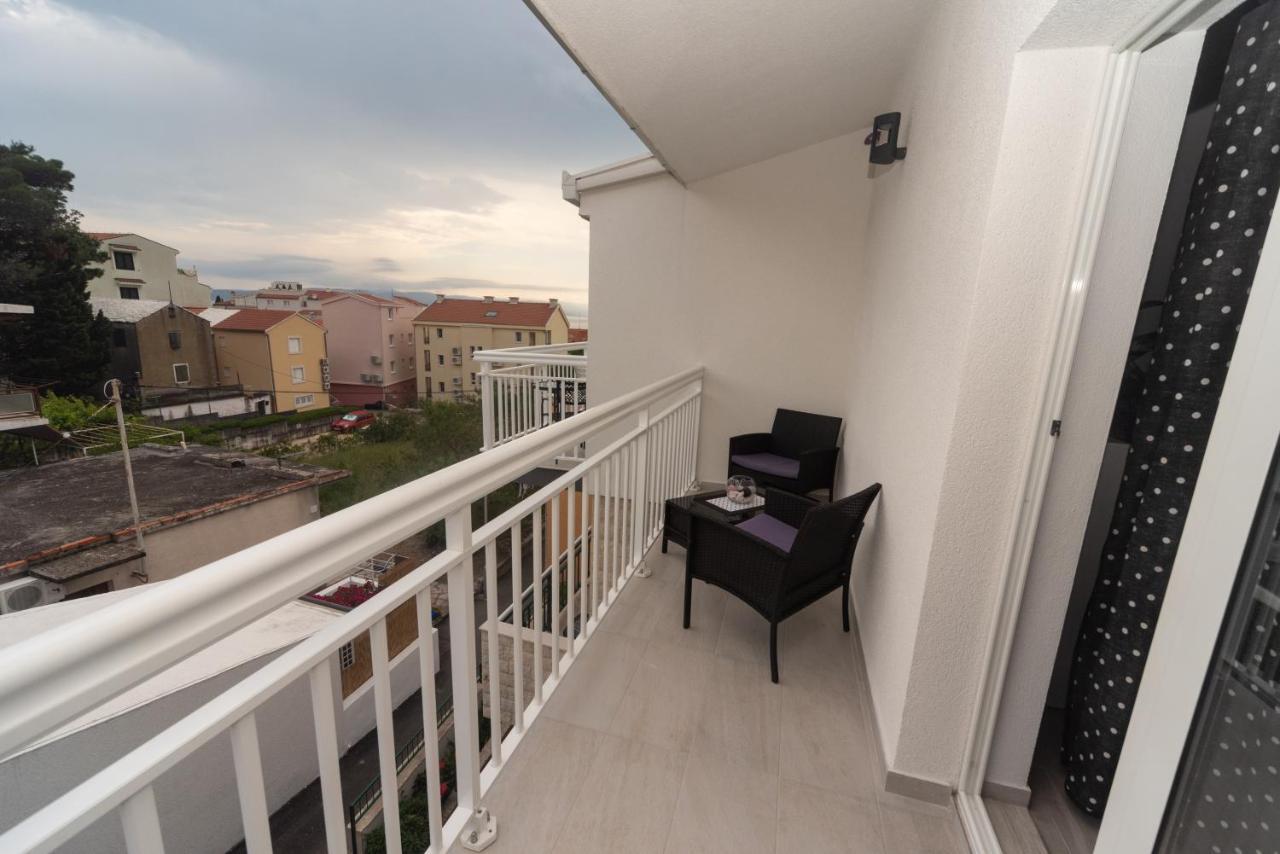 Apartment Antonio Baška Voda Exteriör bild