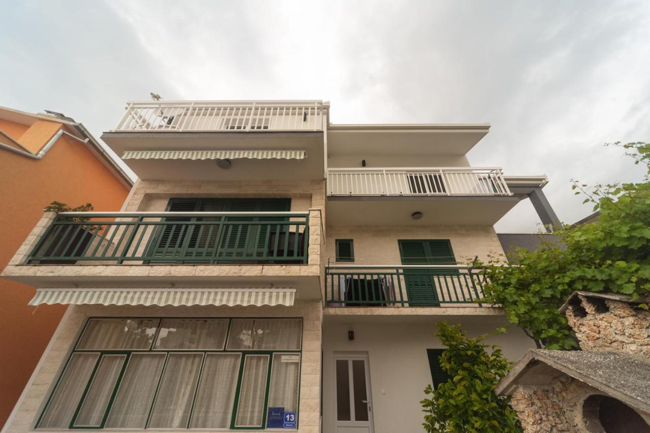 Apartment Antonio Baška Voda Exteriör bild